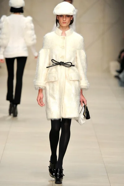 Look 44